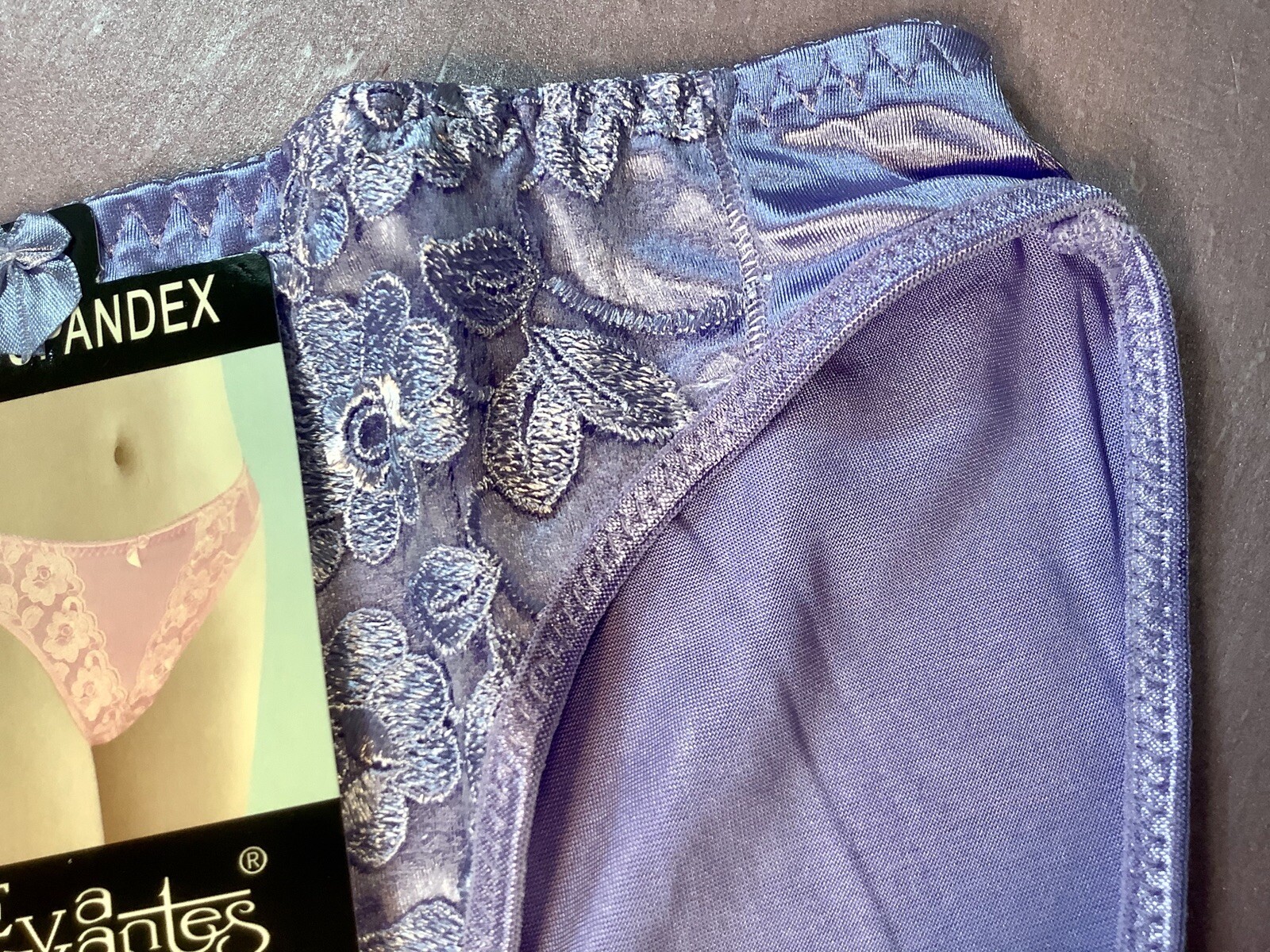 Women Panties,Bikinis”Eva Cervantes” Size S.Lavender Satin W/decoration Floral