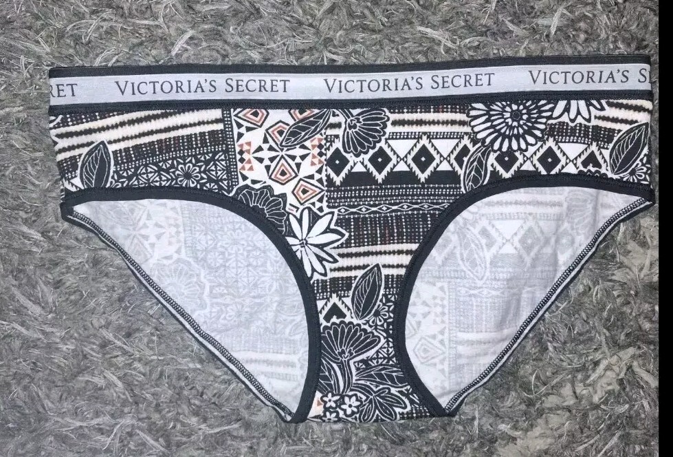 NeW Vs Older Style Soft logo hiphugger Panty Size Medium Aztec Floral