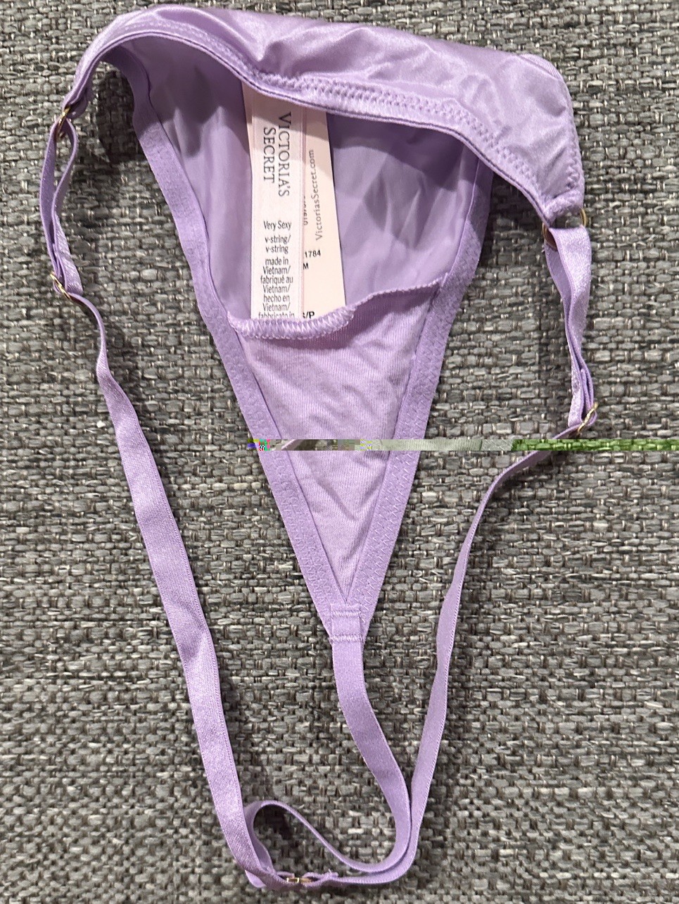 Victoria’s Secret Very Sexy V-string Satin Lilac Panty Small NWT