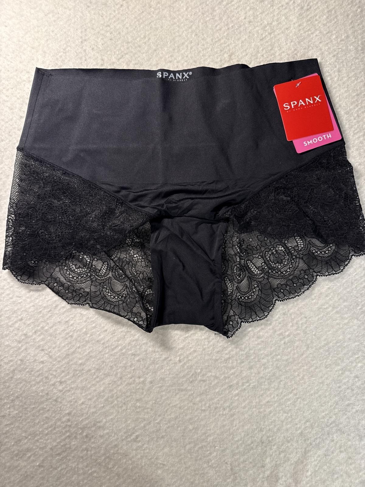 Spanx Smooth Black Lace Boyshorts Underwear Size S/P 662