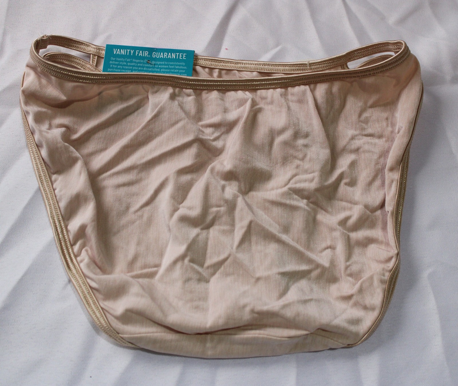Vanity Fair Women’s Illumination String Bikini DH3 Rose Beige Medium NWT