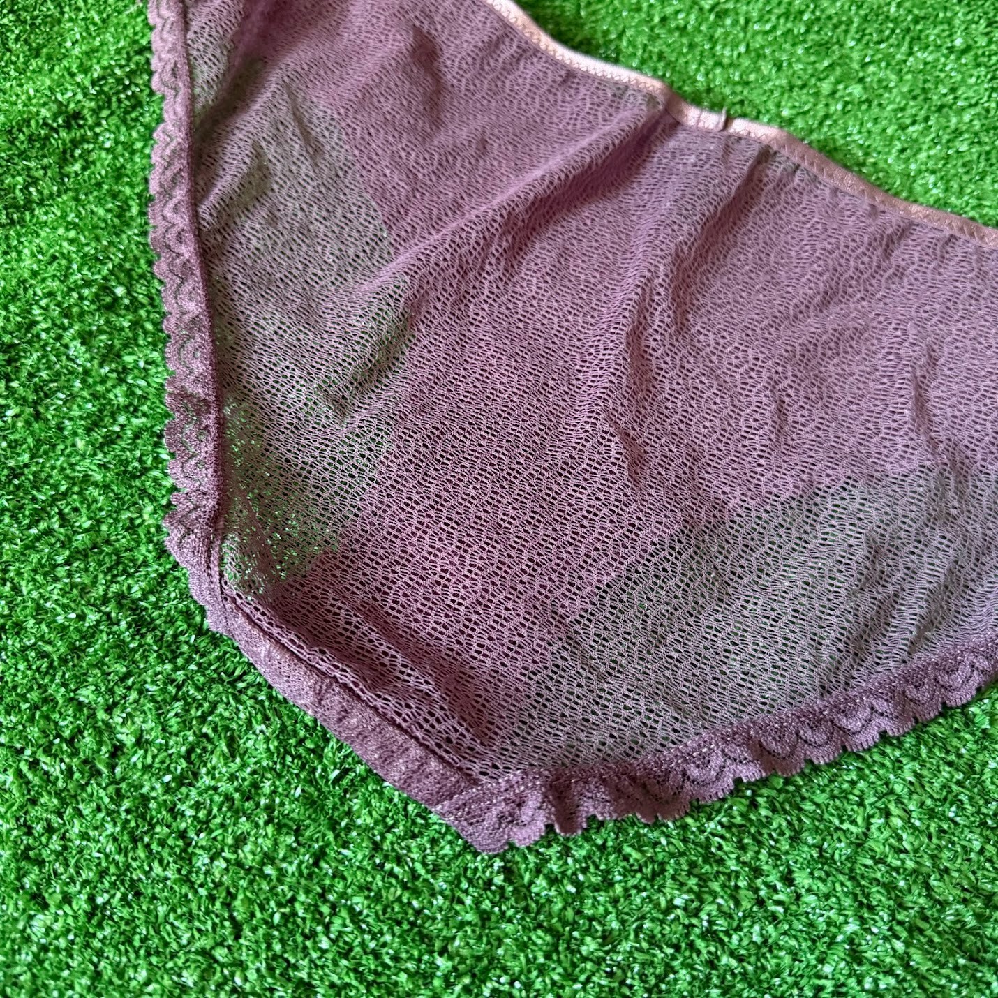 BootayBag Lightweight Burgundy Laces Bikini Panty Size L NEW