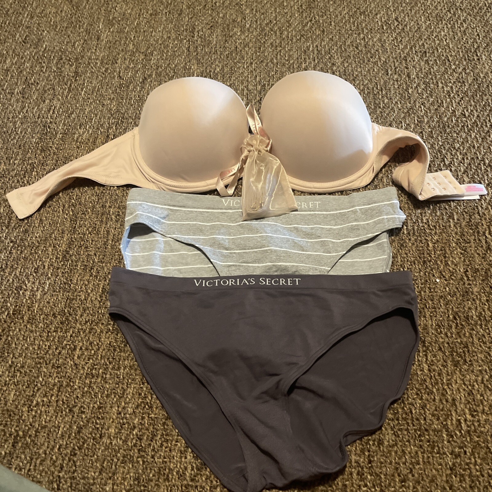 Victoria’s Secret super soft, 2 , underwears size Large And A Strapless Bra 36DD