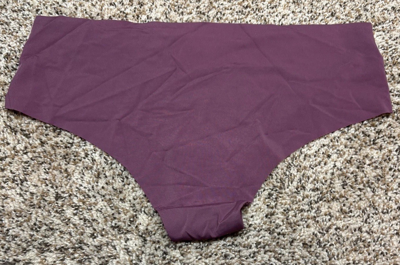 Auden “Burgundy Mist” Invisible Edge Cheeky Panty. Size: XL (16).