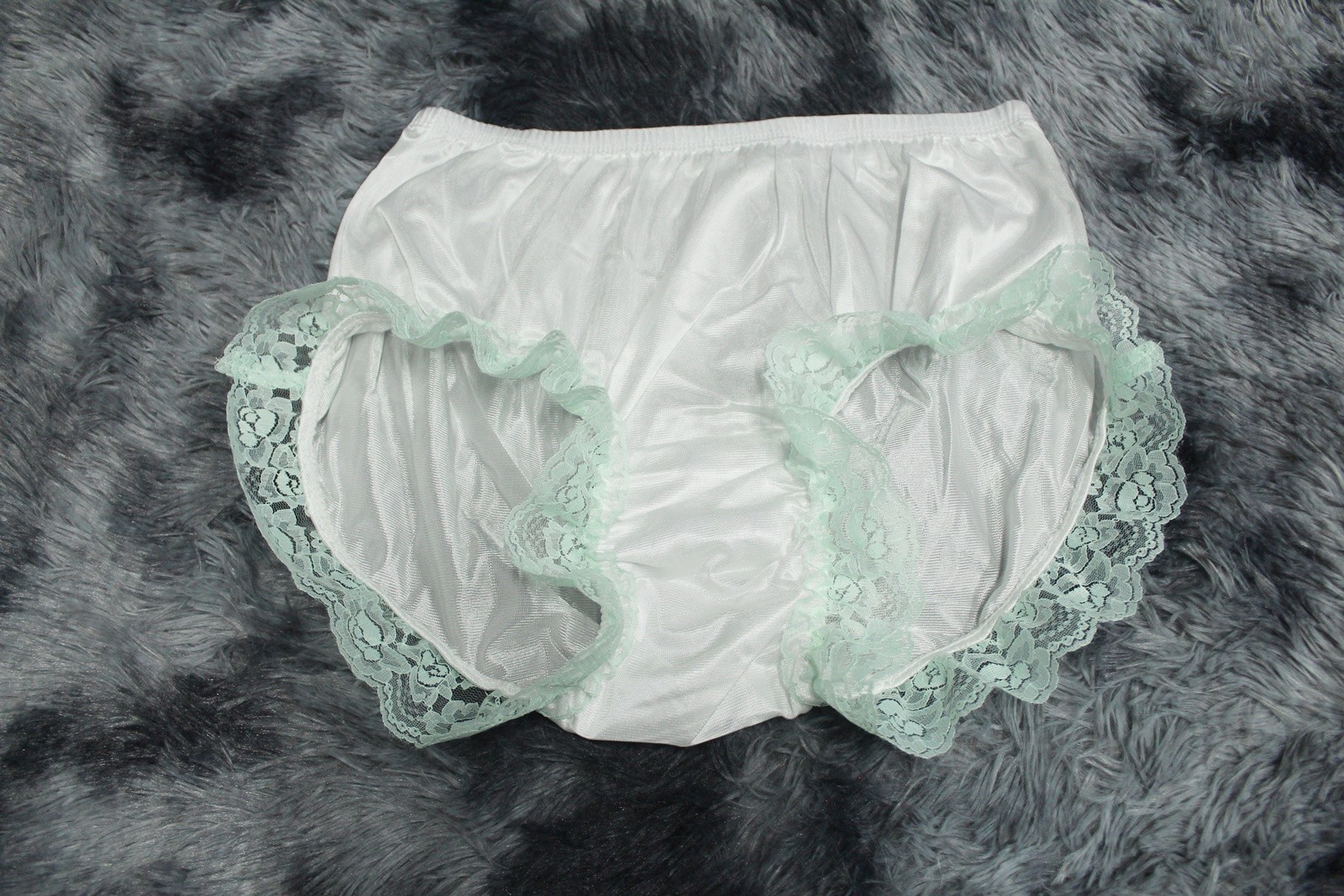 #A324 2XL/ElasticW.24-42″ Vintage Style 2PCS Green Nylon Half Slip + White Brief