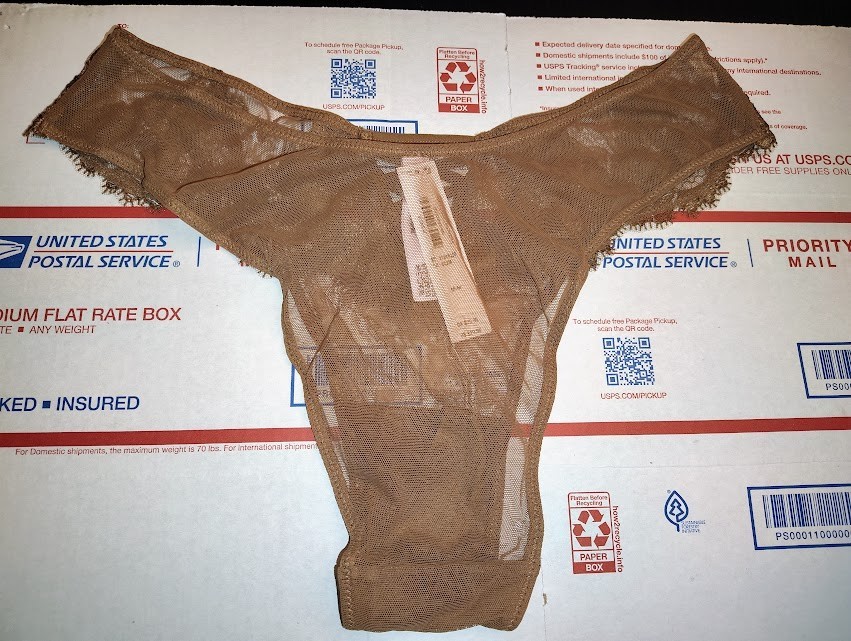 MEDIUM – VICTORIA’S SECRET BRAZILIAN SLIP SEXY LACE STRAPPY PANTY – BROWN