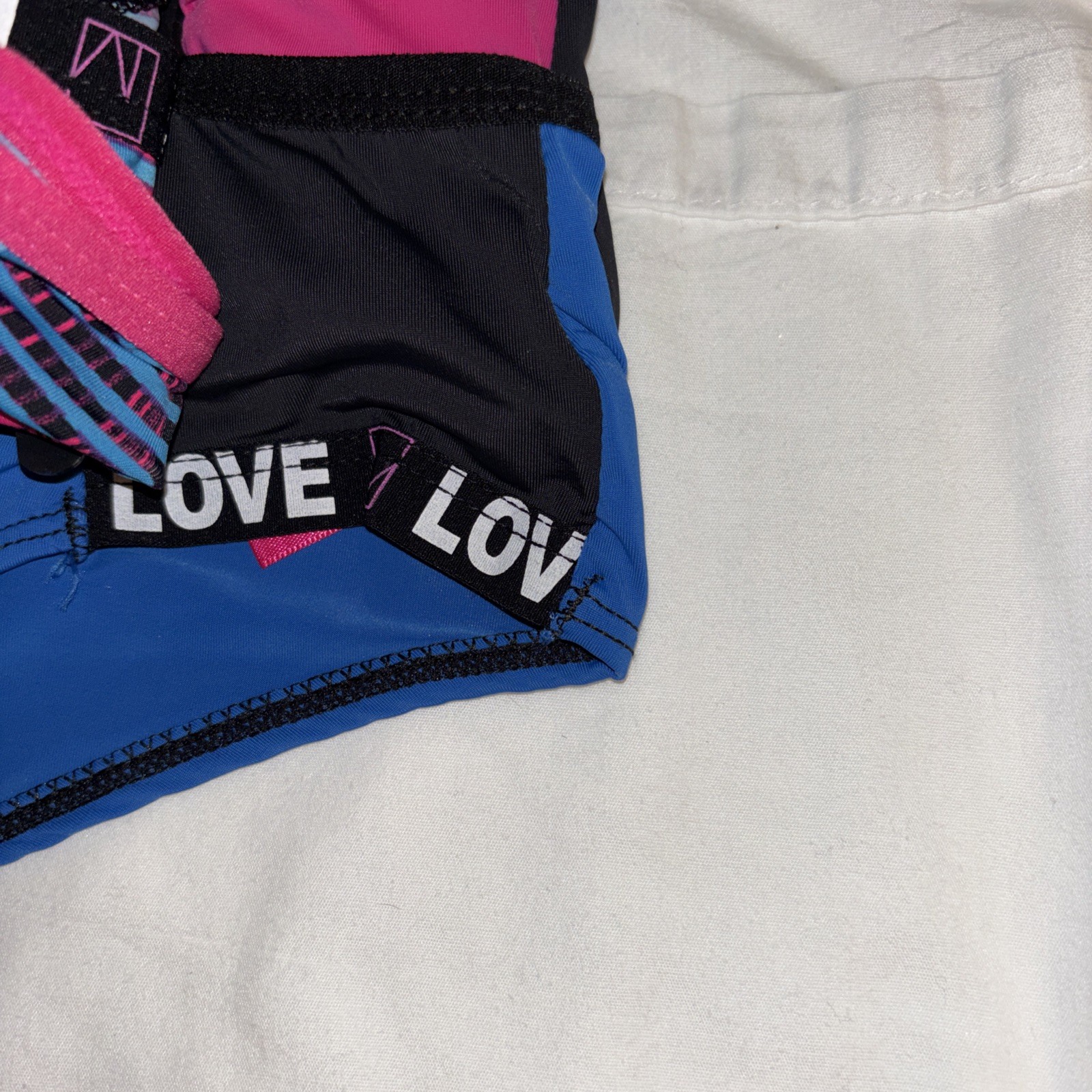 Material Girl 3 Pk Hipster Bikini Panties Women’s Large NWT Nylon Spandex