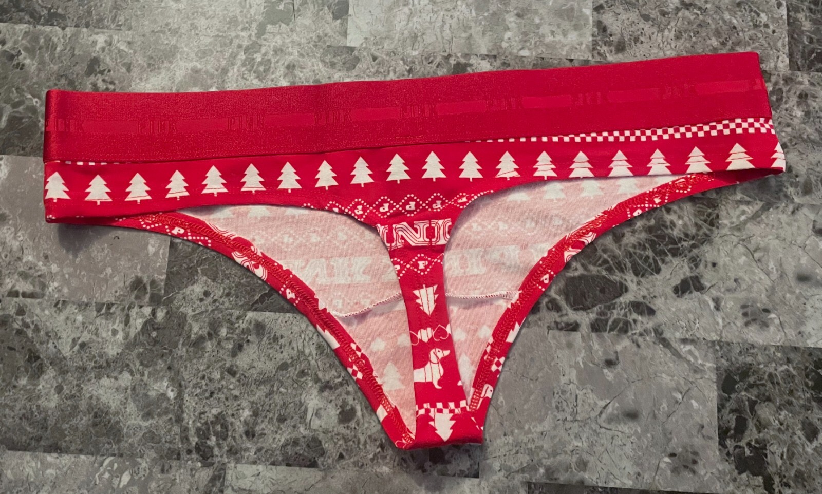 NWT VICTORIA’S SECRET PINK L RED FAIR ISLE THICK LOGO WAISTBAND THONG PANTIES
