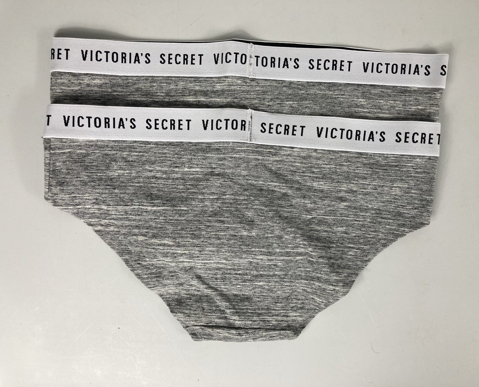 Victoria’s Secret Gray Hiphugger Hipster Panties Size Medium 170/72A Lot of 2
