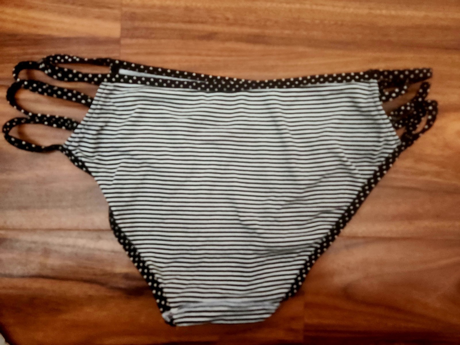 NWOT VICTORIA’S SECRET LARGE STRING HIP HUGGER PANTIES NAVY VINTAGE