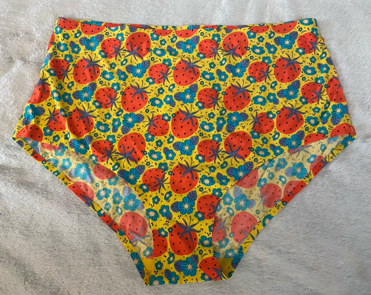 Cheek Boss Panties Women’s 4XL Brief Underwear Strawberries Floral
