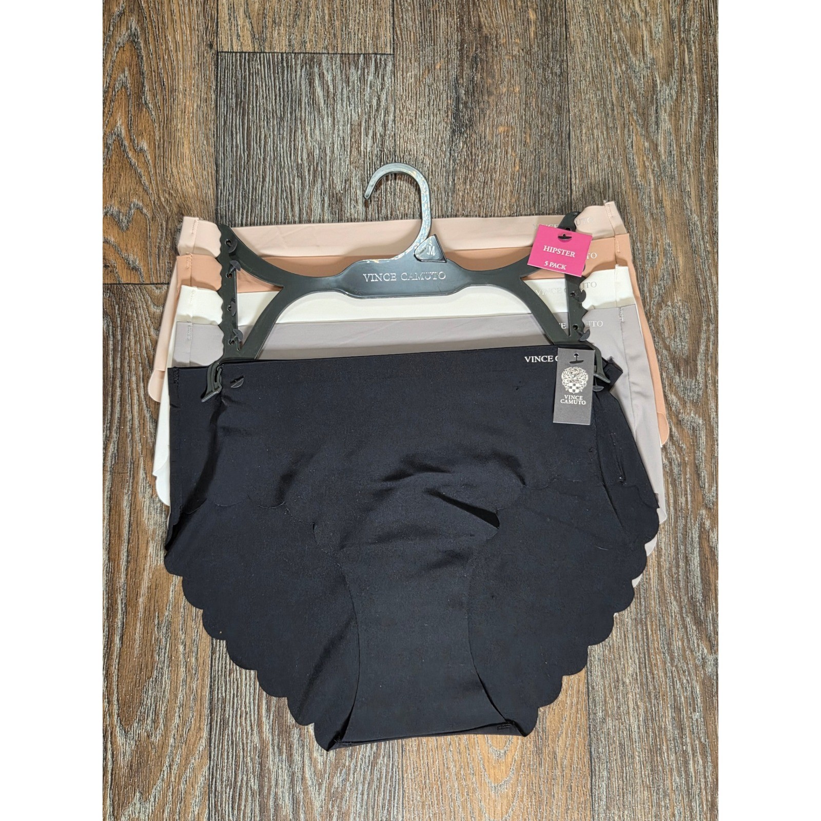 Vince Camuto Womens Medium 5 Pack Hipster Panties Scalloped Edge Neutrals