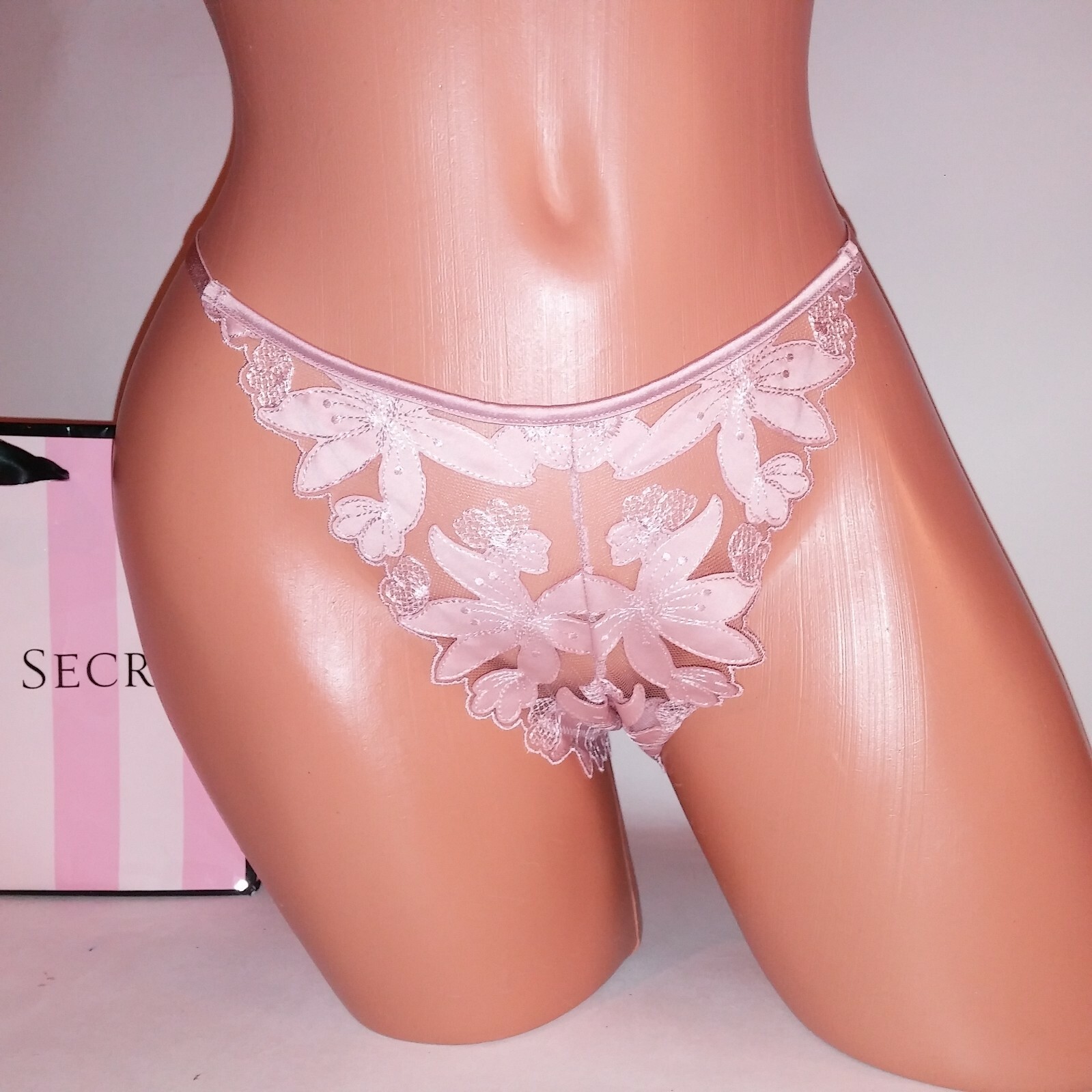 Victoria Secret Panty XL Brazilian Pink Applique Lace Floral Luxe New