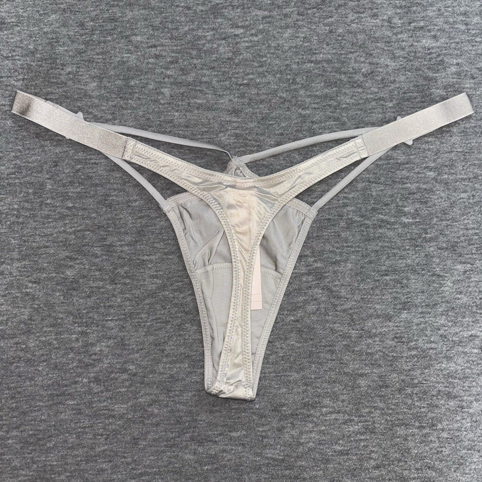NWT Victoria’s Secret Very Sexy High Leg Star Rhinestone Bling Thong Panties MD