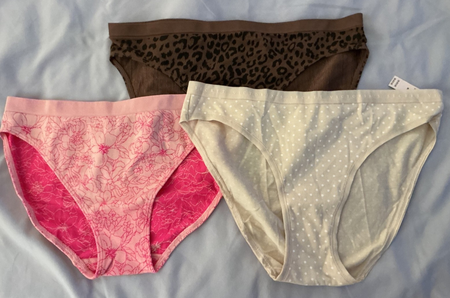 Victoria’s Secret & Pink Multicolor Bikini Panty Panties Lot Of 3 Panty M (CD4)