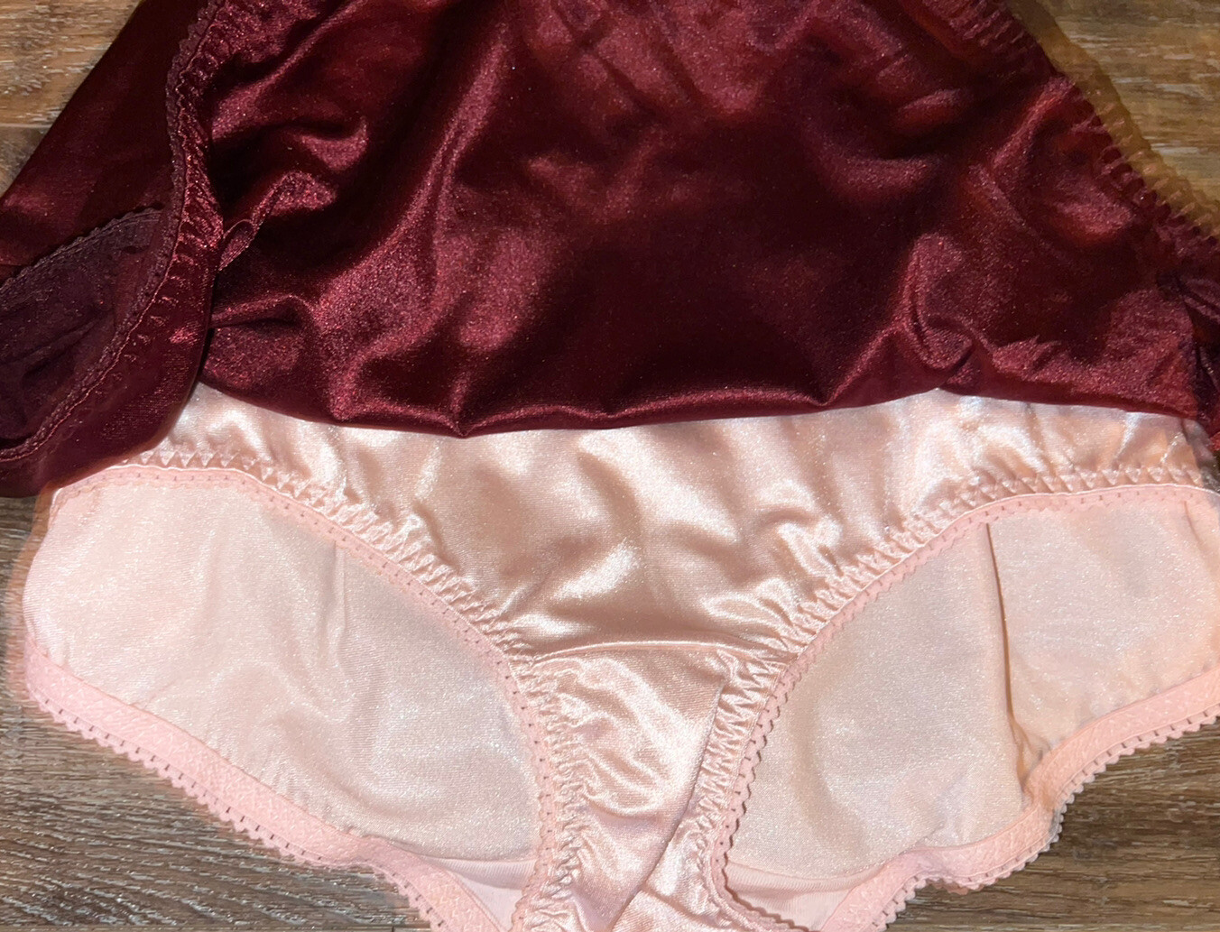 Vanity Fair Radiant ~ Womens Brief Underwear Panties 3-Pair Nylon (F) ~ 2XL/9