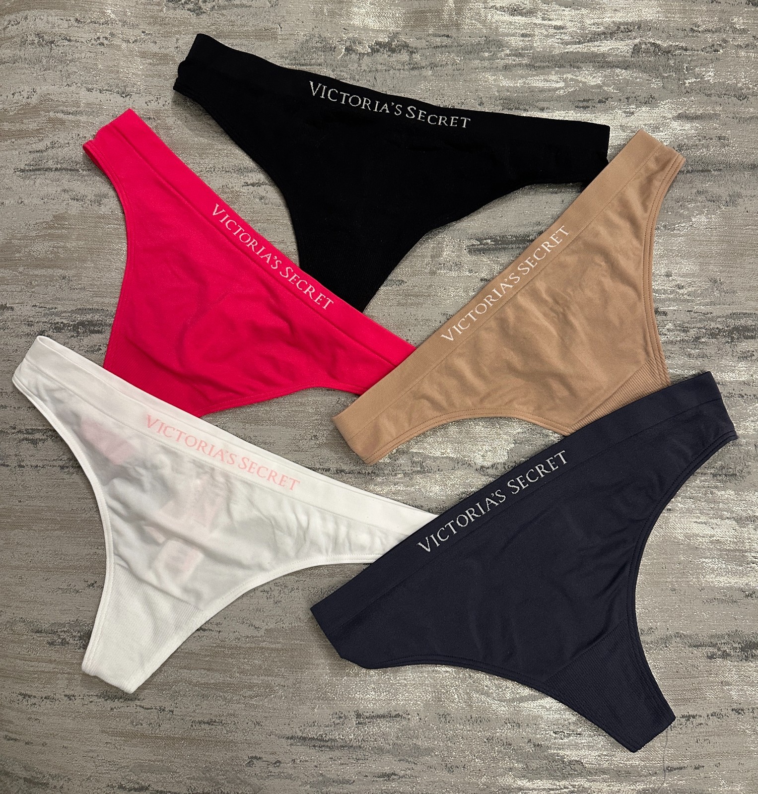 5 NWT Victoria’s Secret Seamless Soft Thong Stretchy Panty Medium Assorted color