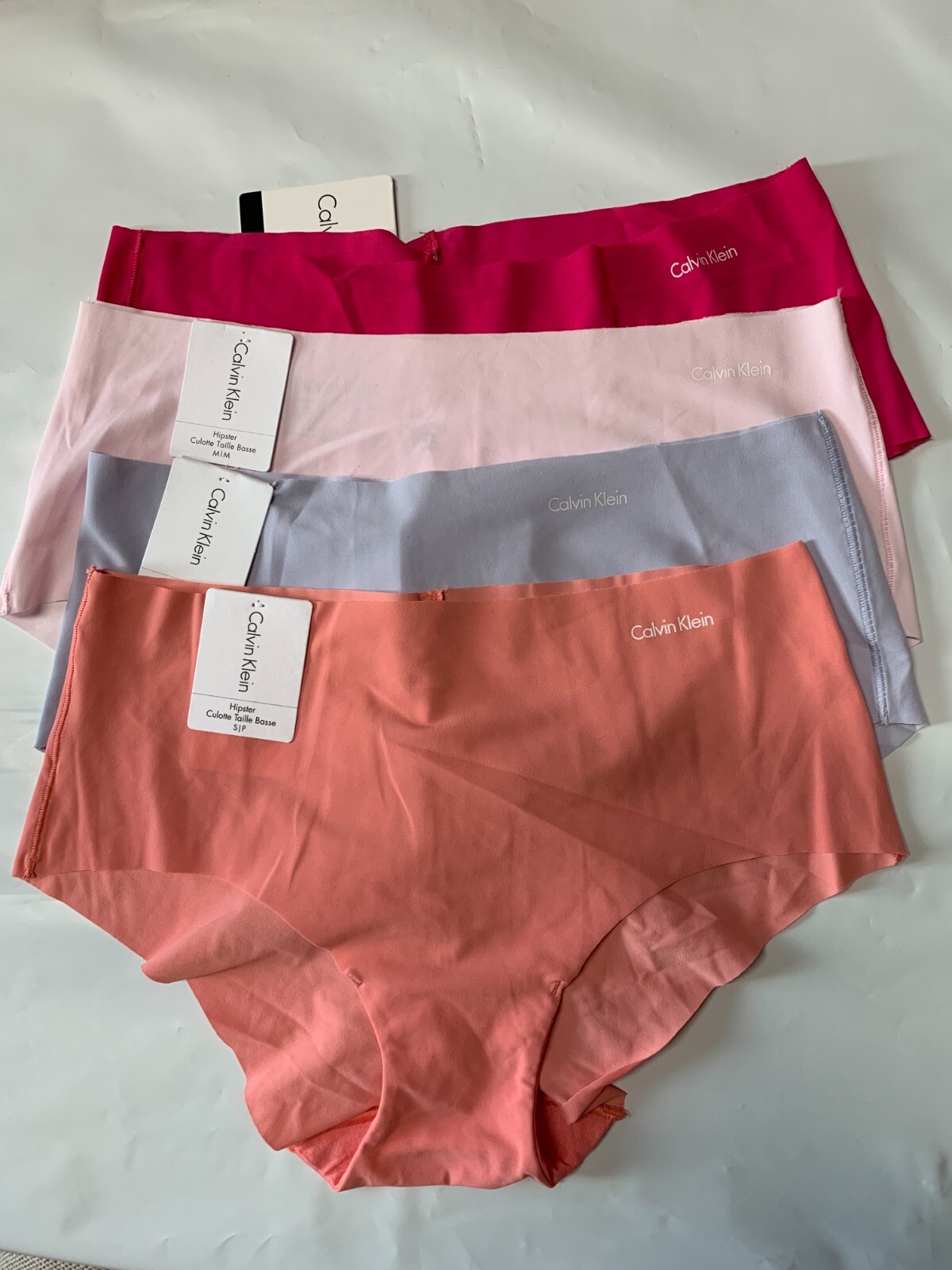 Calvin Klein Invisibles Hipster D3429 S, M, MSRP $12 – $15 NWT