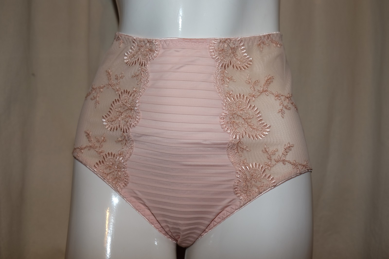 LOUISA BRACQ high waist brief shaping brief ELISE 419-70 tulle lace nude rose 40 New