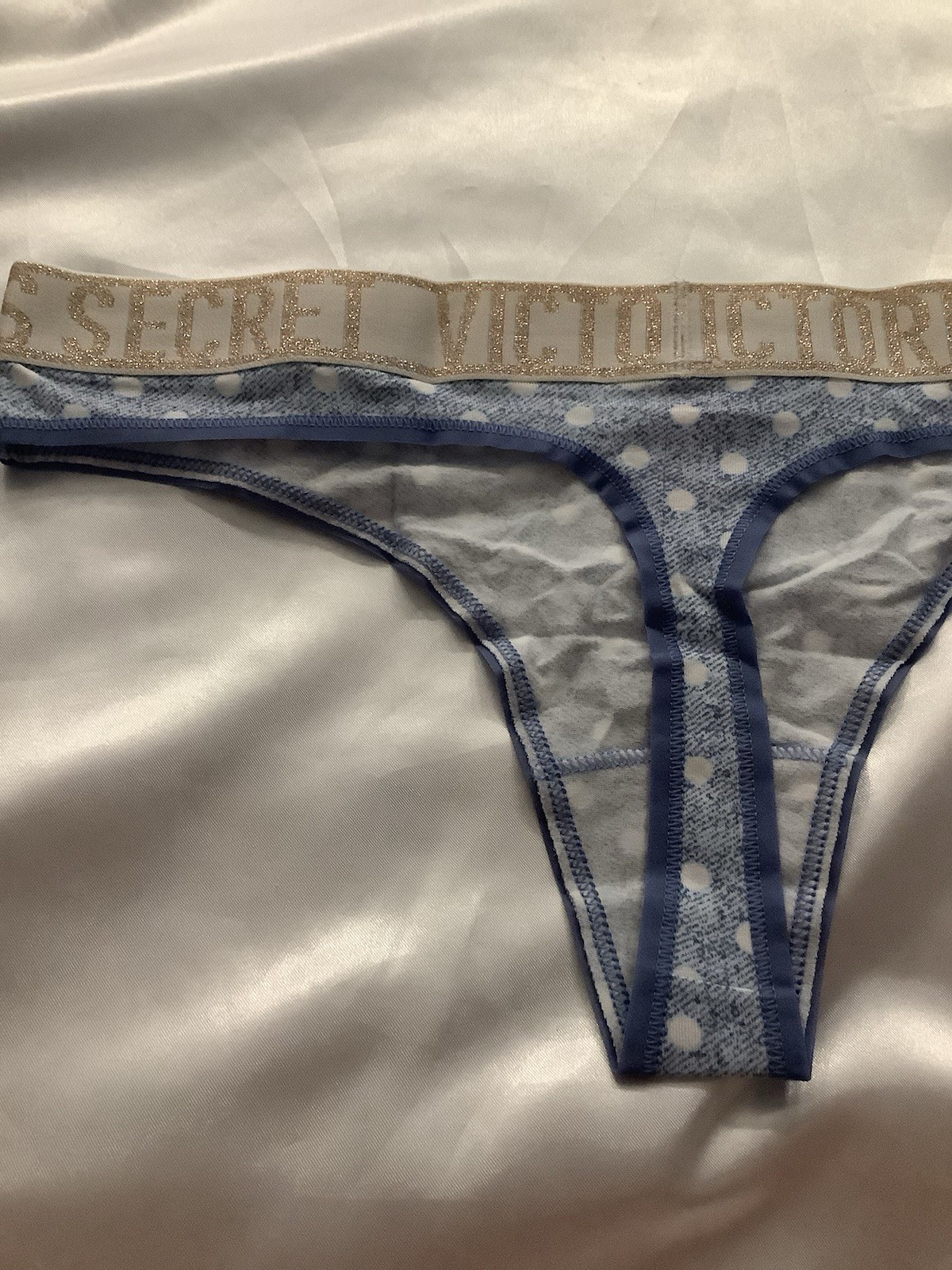 Victoria’s Secret PINK Women’s Thong Panties Blue Polka Dot Gold Glitter 1pk L