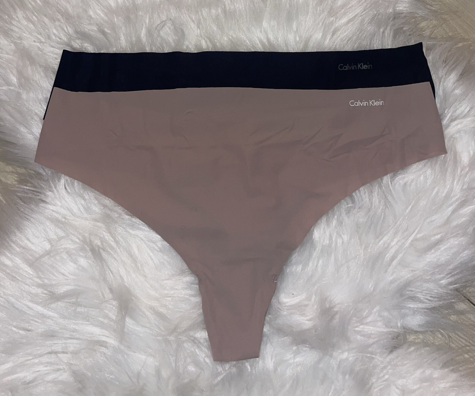 2 Pairs Calvin Klein QD3558 Invisibles Thong Panties Laser Cut Womens L Large