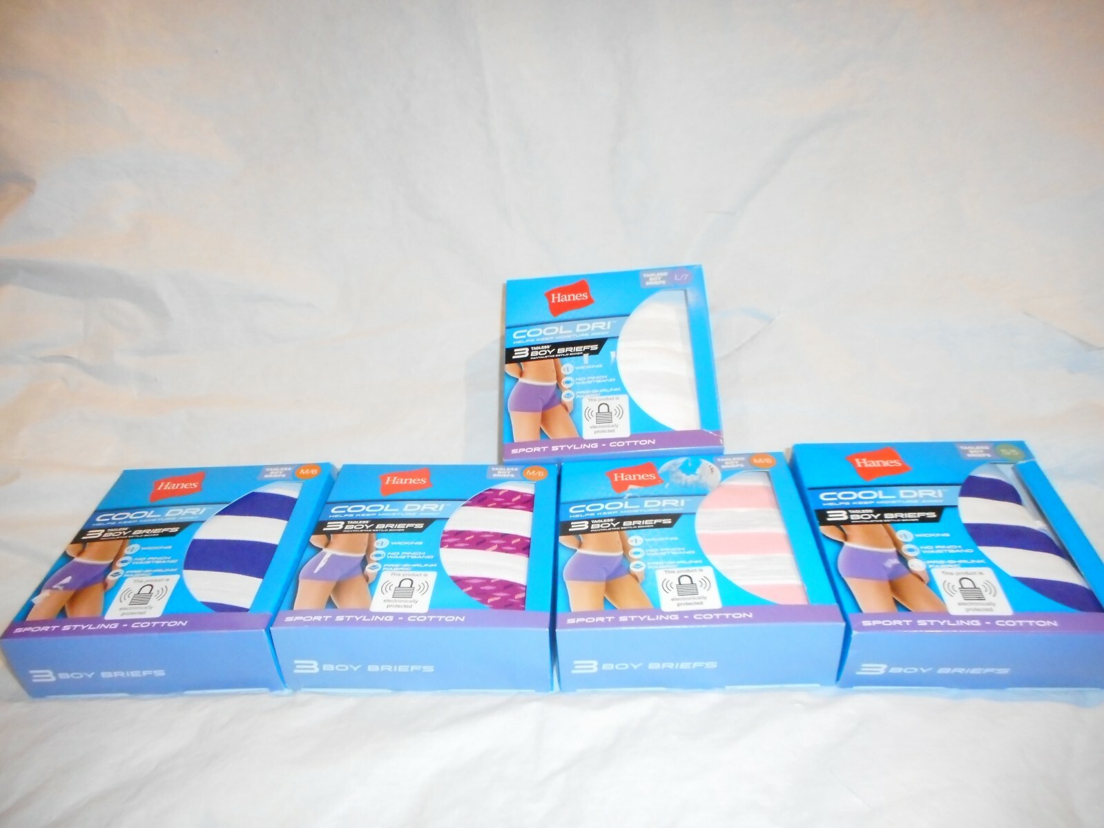 N/W/B Hanes Cool Dry 3 Tagless Briefs Small,Medium,Large