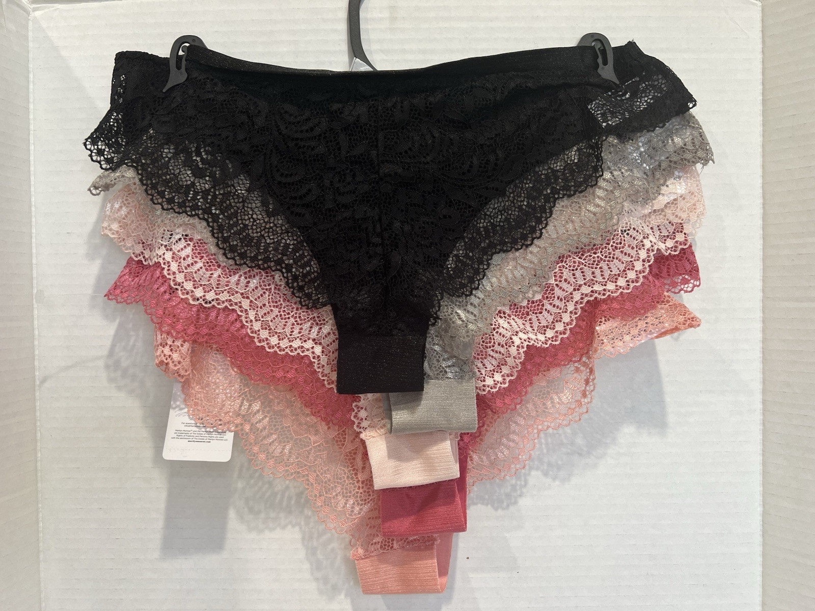 5-Pack Marilyn Monroe Lace Back Tanga Panties in Various Colors Size MEDIUM NEW!