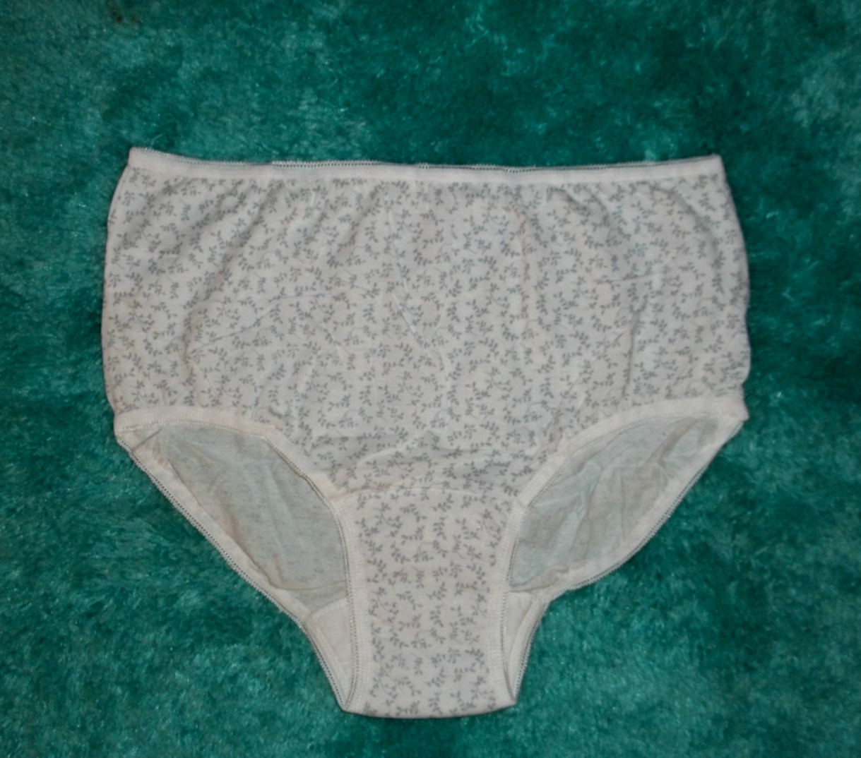 Pretty Washable INCONTINENCE BRIEFS Cotton Womens Size 2XL @ Size 9 NWT