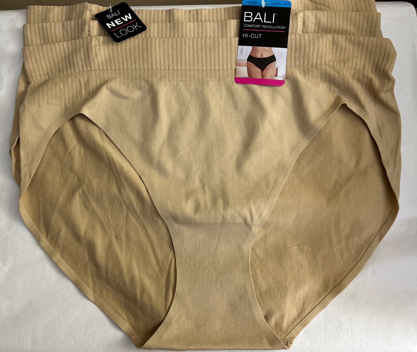 New! Bali DFMSH3~Comfort Revolution Seamless Hi Cut Panty ~ 3 Pack~ Beige