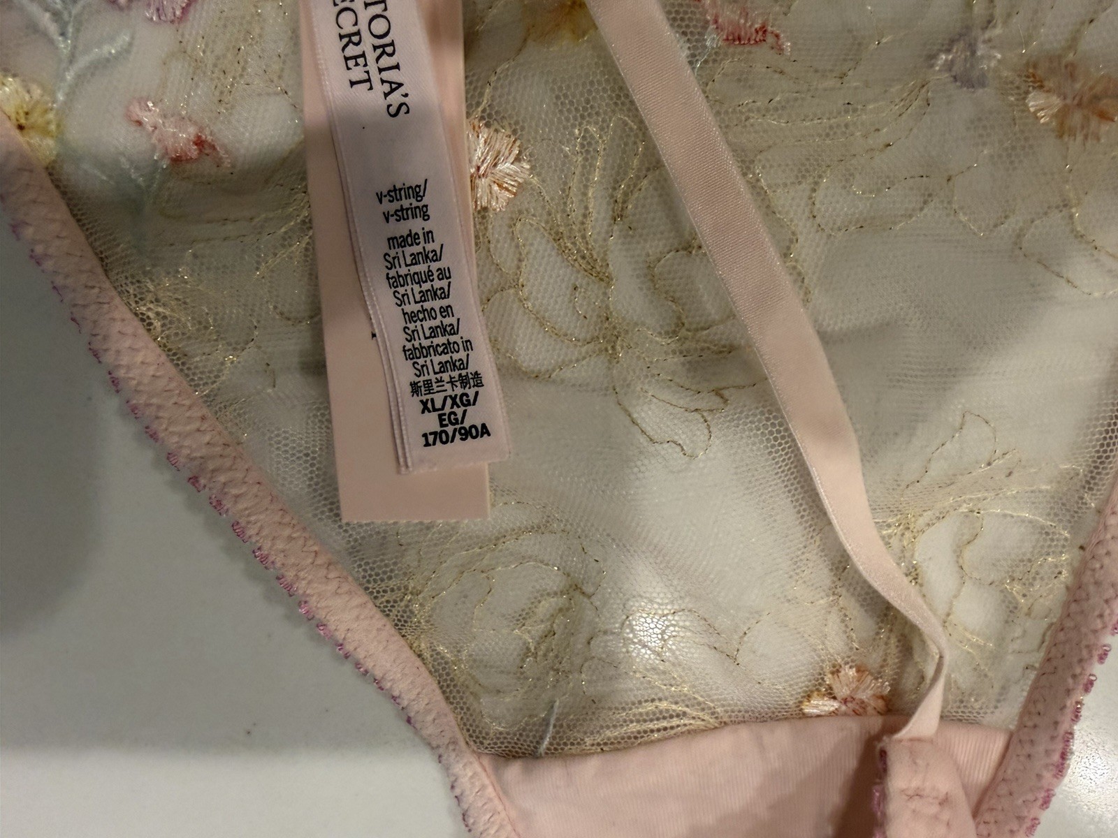 Victoria’s Secret DA Thong Panty Bloom Floral Embroidery Pink Mesh Extra Lg NWT