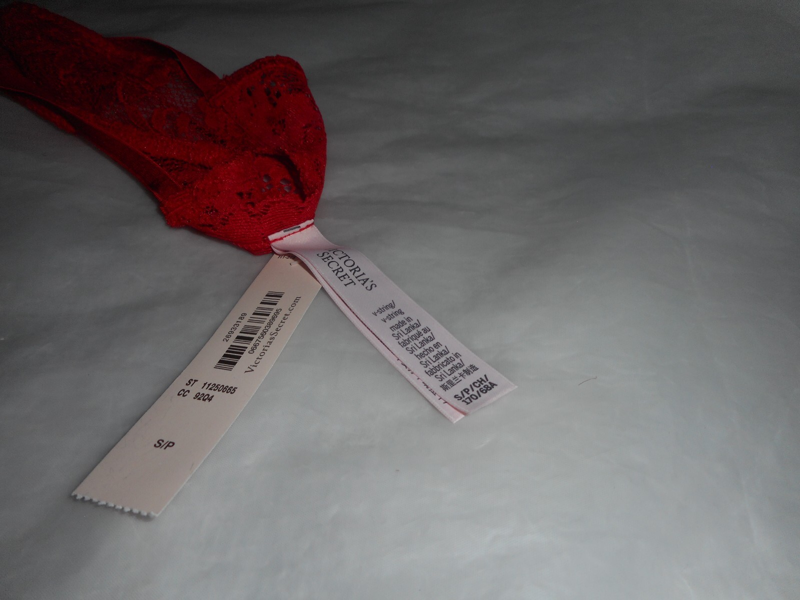 Victoria’s Secret Red Lace Bow Rhinestone V String Panty SP & XS/XP