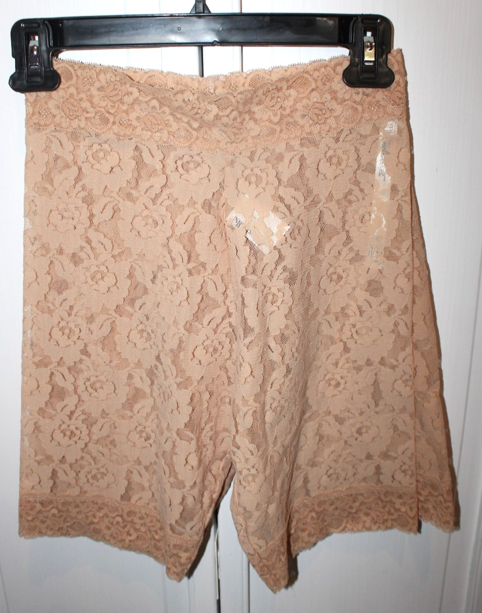 ANTHROPOLOGIE WOMEN’S SET OF 2 NUDE LACE SLIP SHORTS BOXER NEW SIZE XS