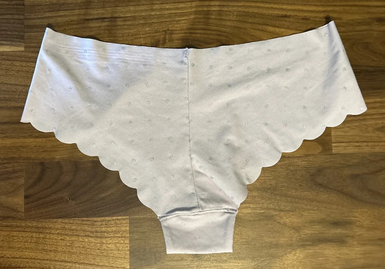 2 VICTORIA SECRET Panties SCALLOP HIPHUGGER SEAMLESS Shiny Gray Purple Glitter S