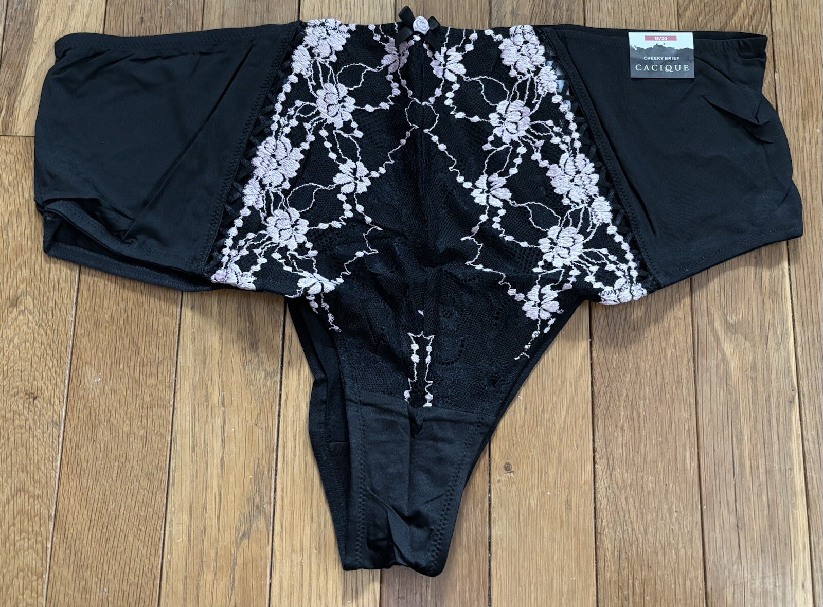 Plus Sz 18/20 Lane Bryant Cacique Cheeky Brief Panty Black Pink Embroidery Lace