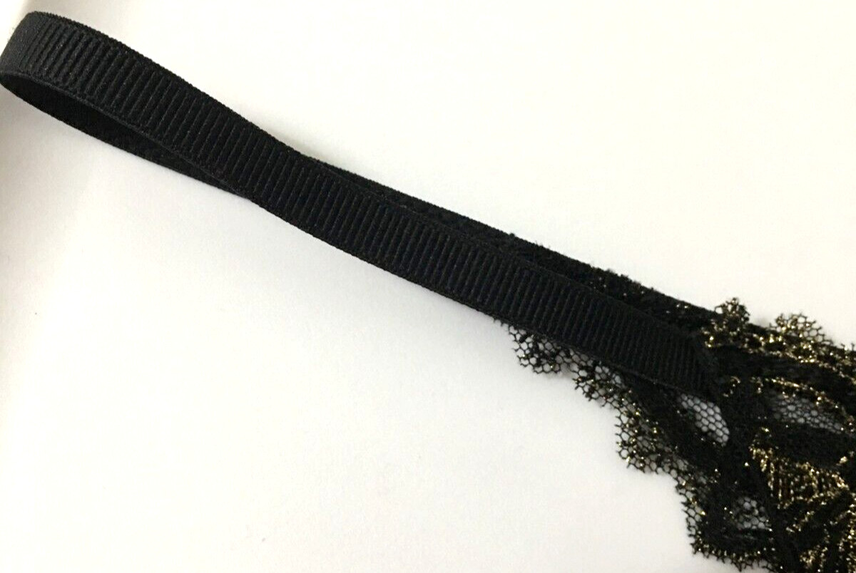 Victorias Secret Dream Angels Black Shine Lace V-String Thong Size S Sheer Bows
