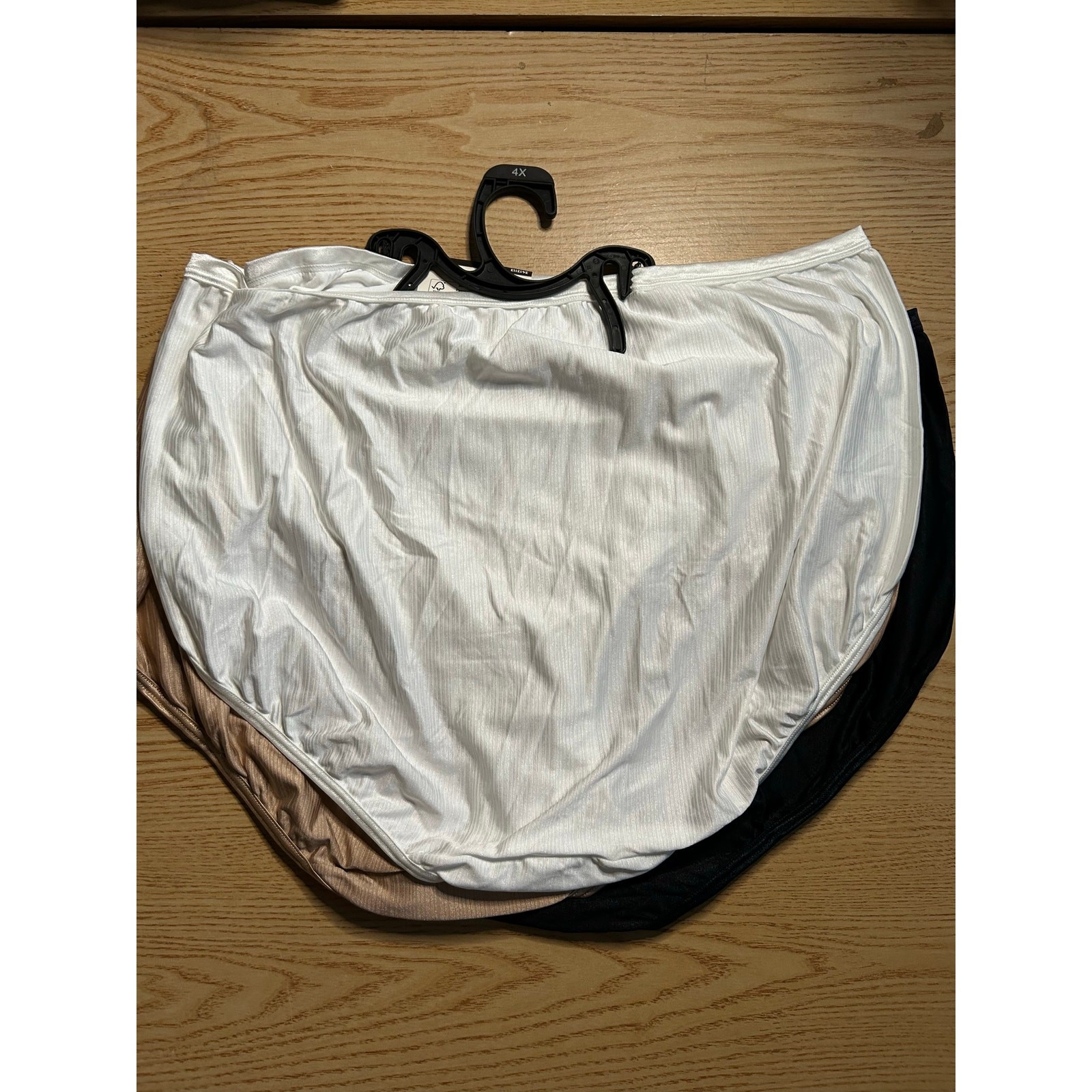 New Women’s Vanity Fair 3 Pack Brief panties White Beige Black size 4XL