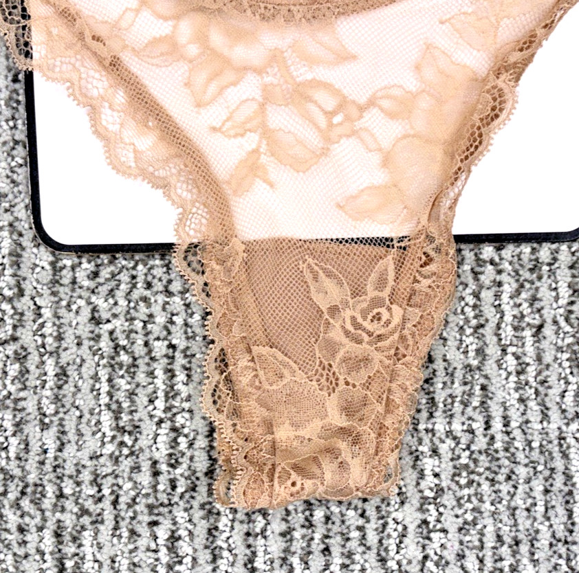 Victorias Secret Very Sexy NWT Medium Beige Rose Lace High Leg Thong Panty Sheer