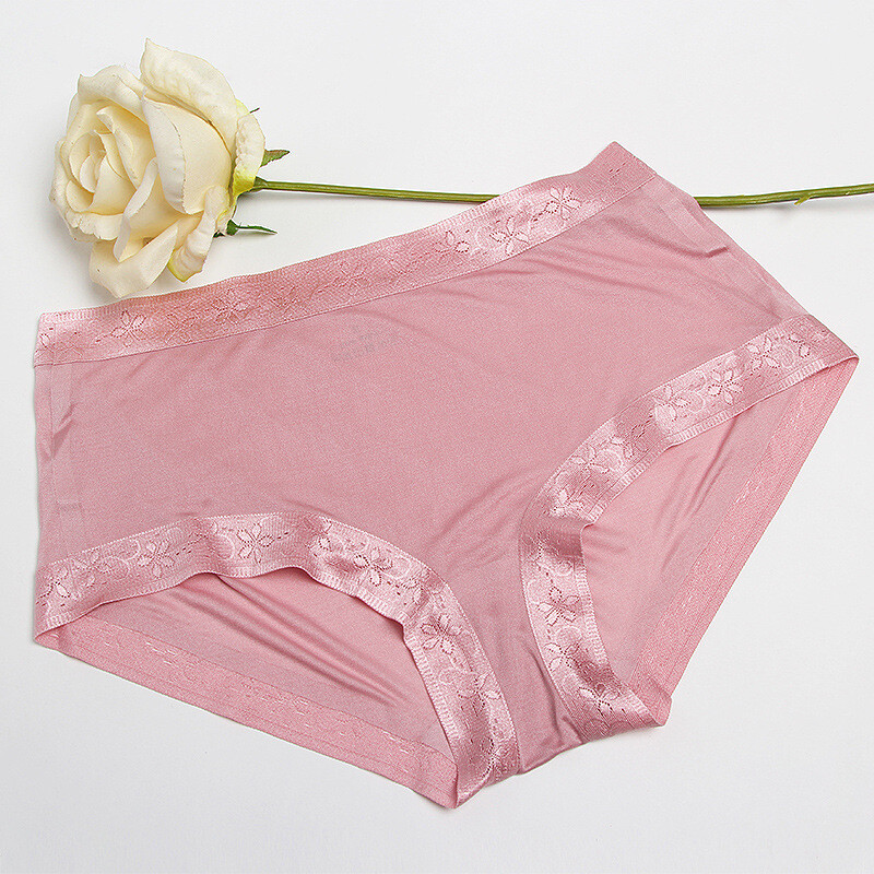 Female 100% Silk Seamless Underwear Hot Melt Weaving Silk Mid-waist Boxer Briefs