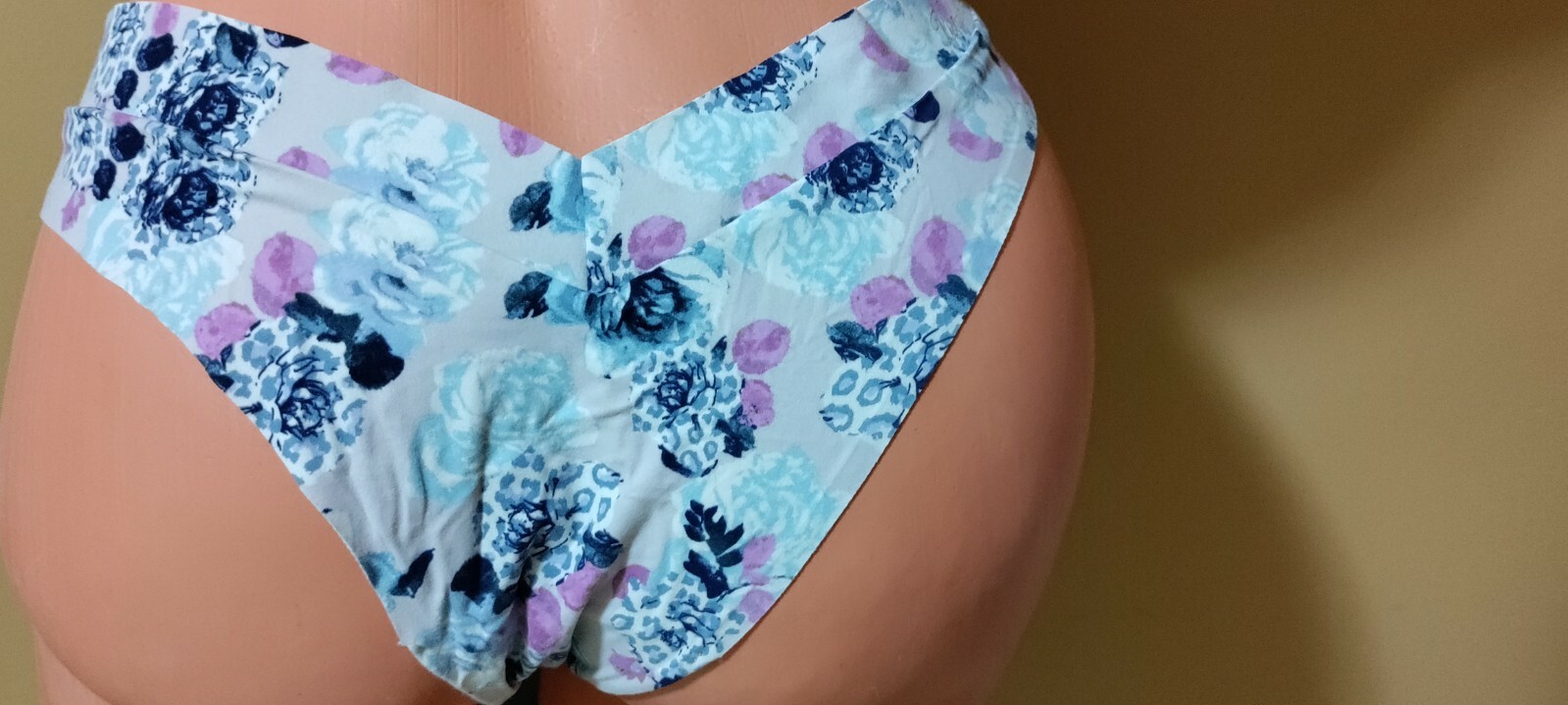 NWT XL INCREDIBLE BY VICTORIA’S SECRET Smooth Brazilian Panty