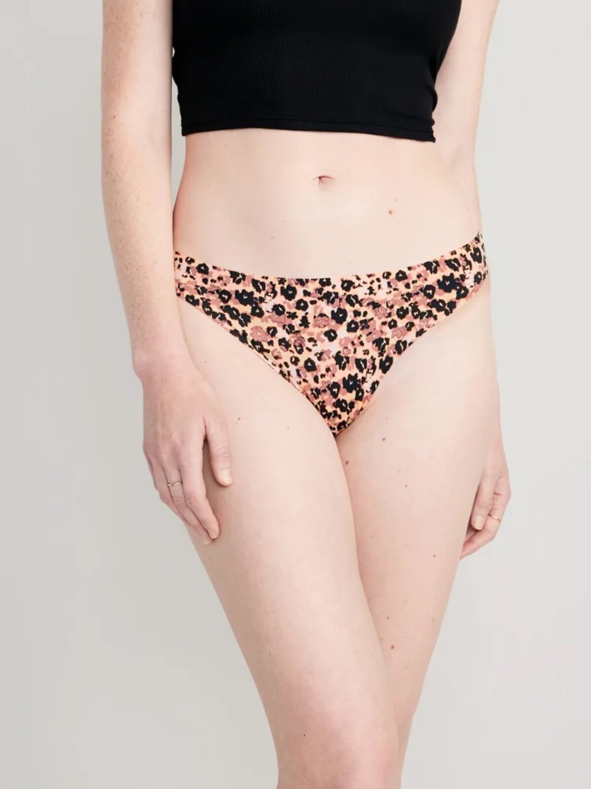 Old Navy Women’s Low-Rise No-Show Thong Underwear Animal Prints Size XXL
