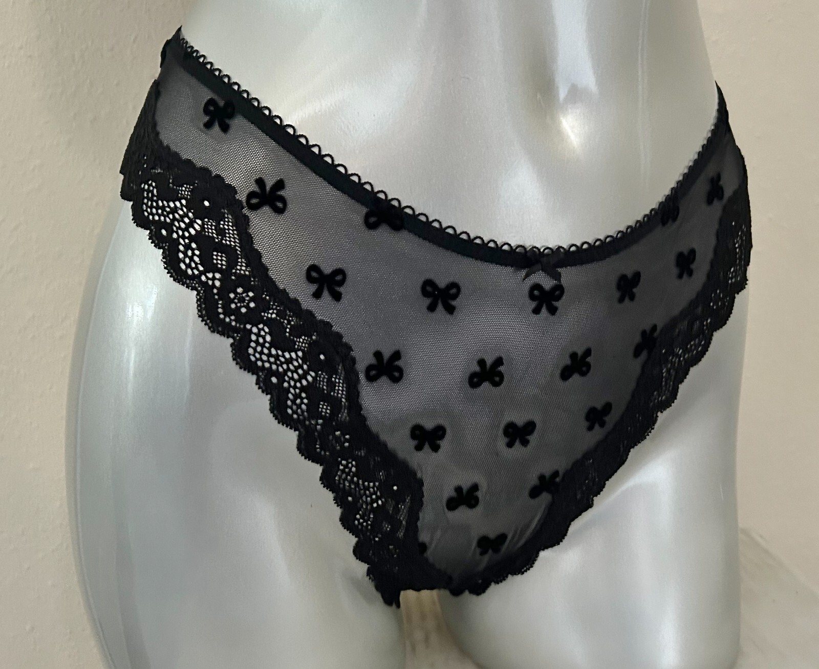 Nwt Victorias Secret Tease Lace Trim High Leg Scoop Thong Panty Black Bows XL