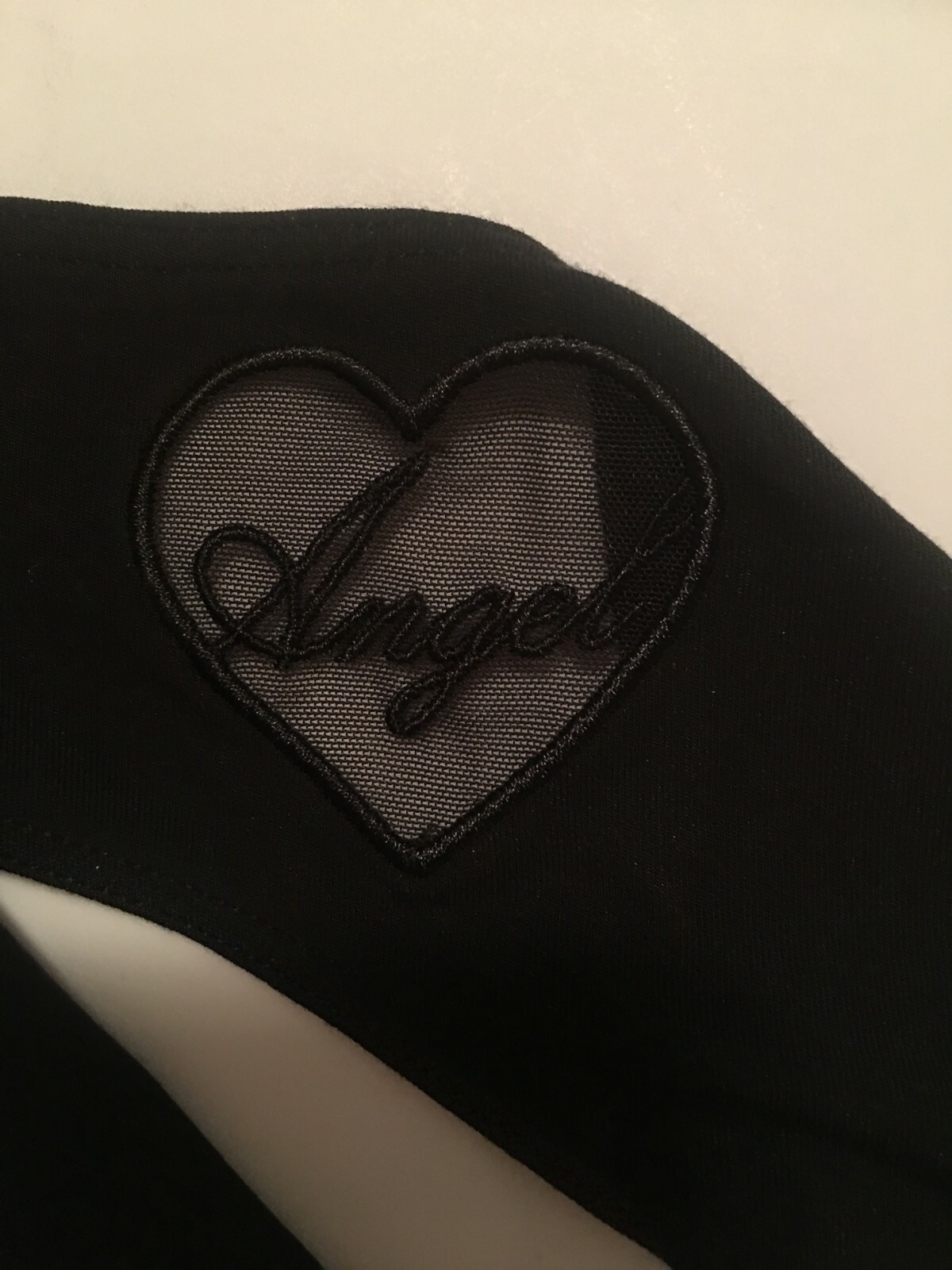 Victorias Secret Black Mid Rise ‘Angel’ Thong Panties Size L Mesh Heart SOFT NWT
