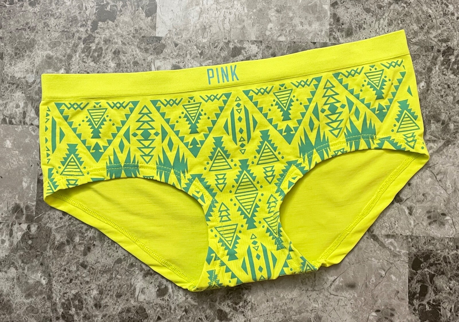 NWT VICTORIA’S SECRET PINK XS TEAL AZTEC SEAMLESS RARE VINTAGE HIPSTER PANTIES