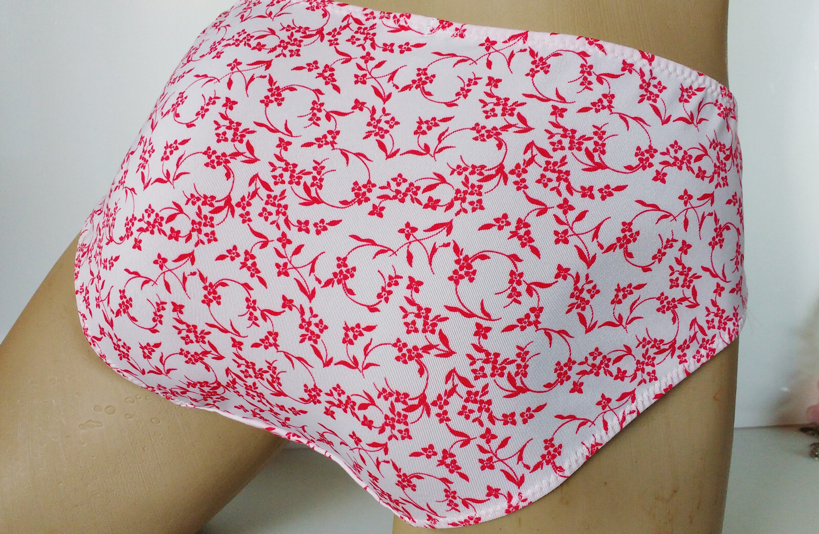 Gorgeously Soft Pink Floral n Lace Brief Knickers Low Rise Panties 14 W 31″