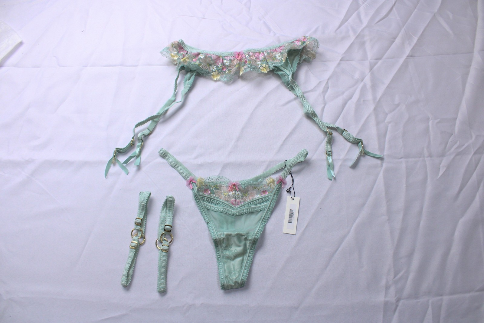 Lounge Women’s Embroidered Lace Thalia Thong and Suspender Set ZG3 Green Medium