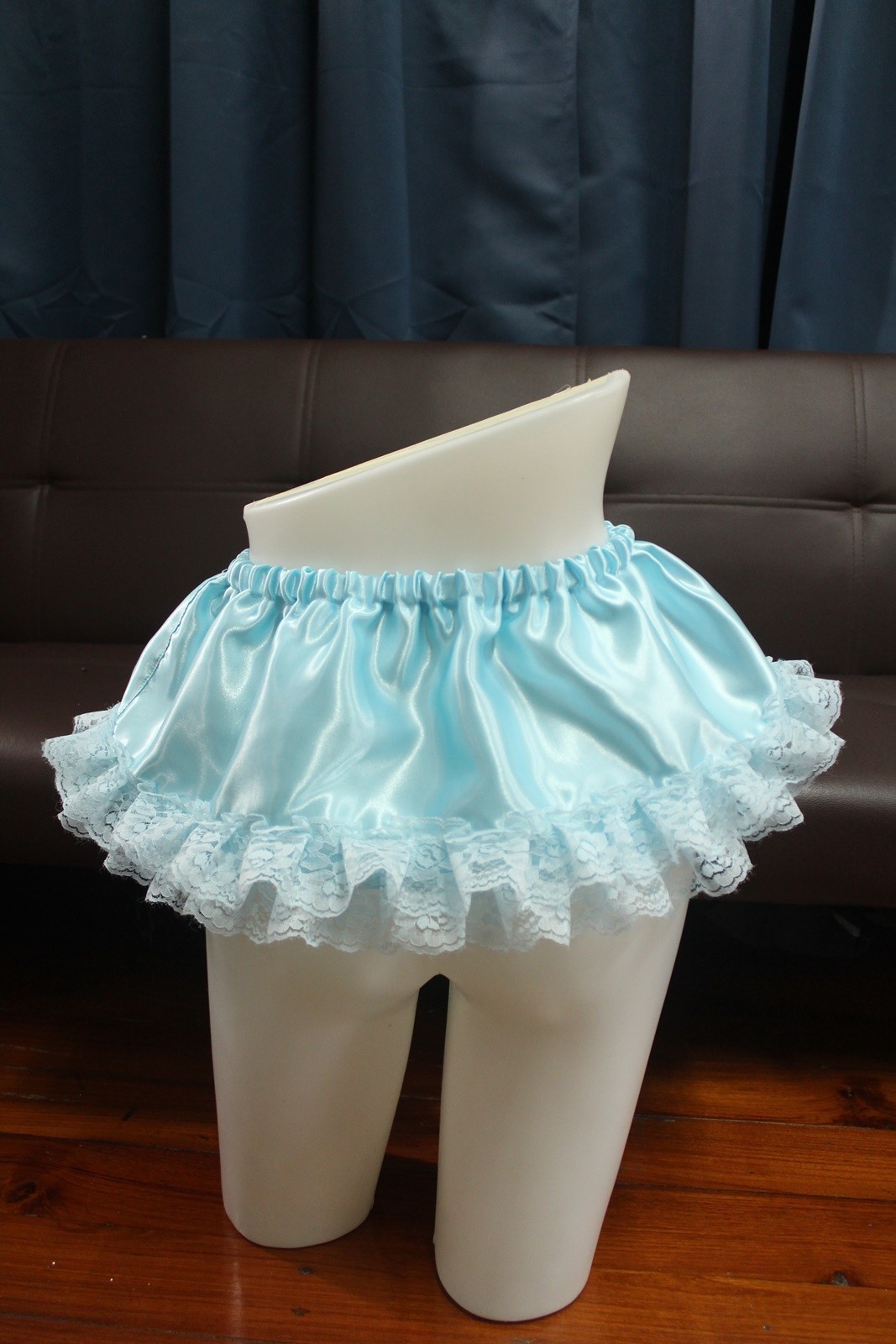 #A271 Vintage Style 2XL/ElasticW.24-42″ Blue Satin Half Slip Mini Skirt Length8″