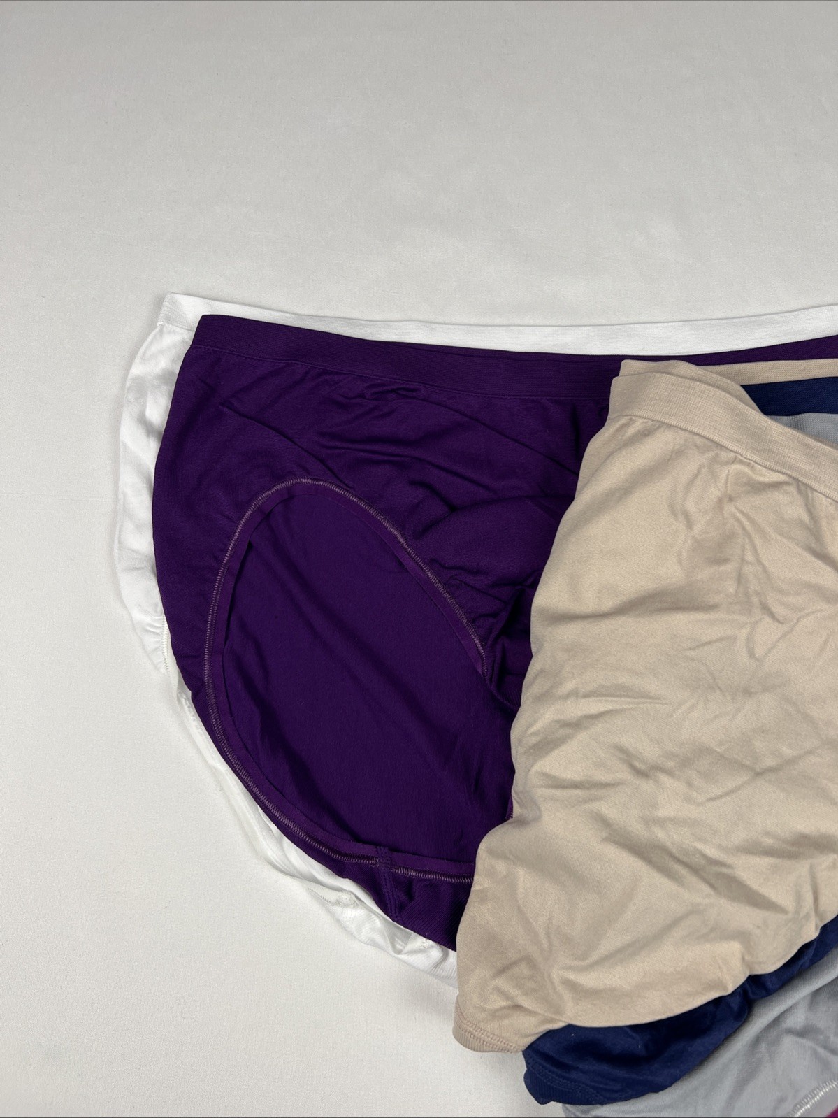 Women’s Fruit Of The Loom 6 pk Nylon Stretch Seamless Hi-Cut Briefs Size 9