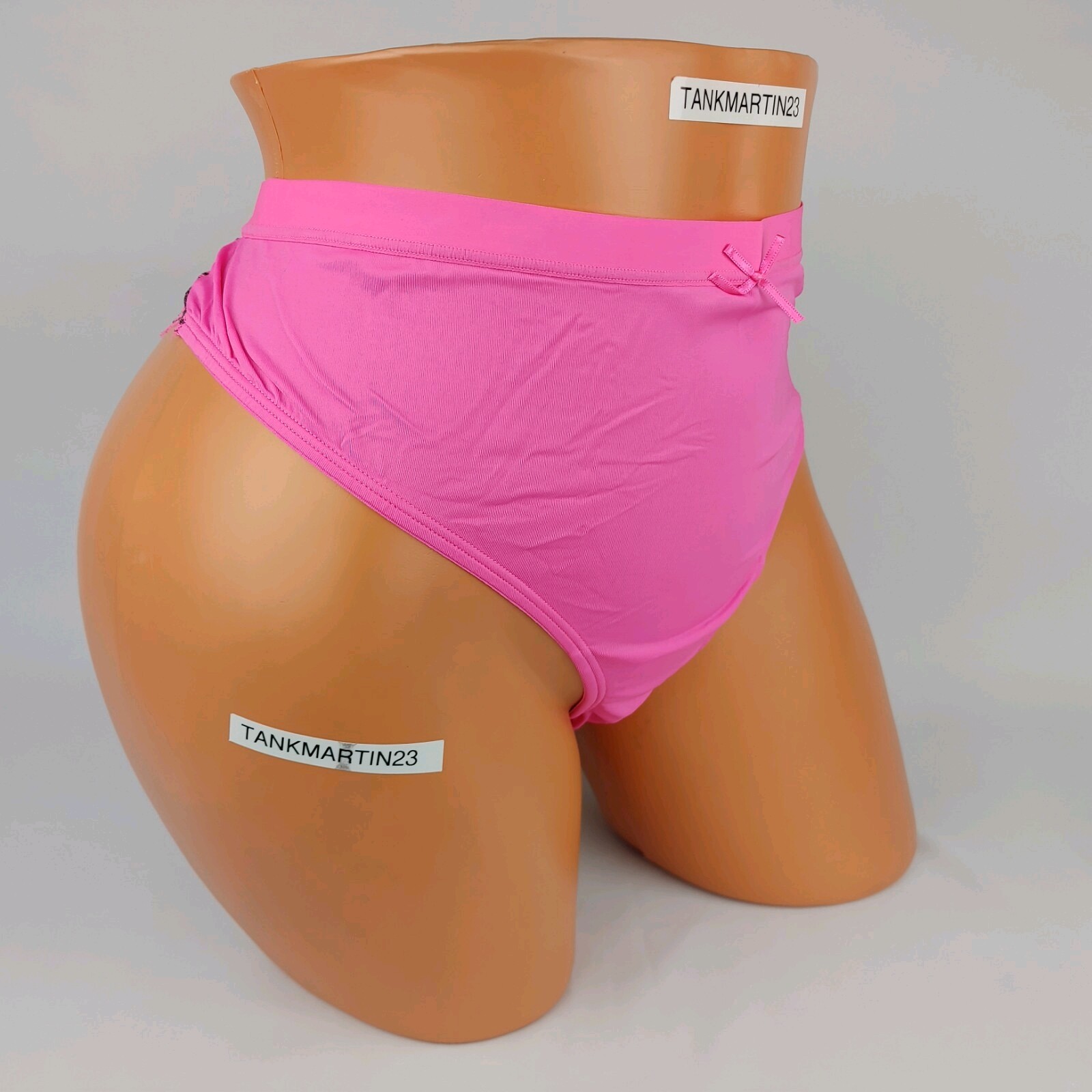 LANE BRYANT CACIQUE NO SHOW THONG 22/24 PANTY PLUS SOLID PINK LACE BACK SEXY