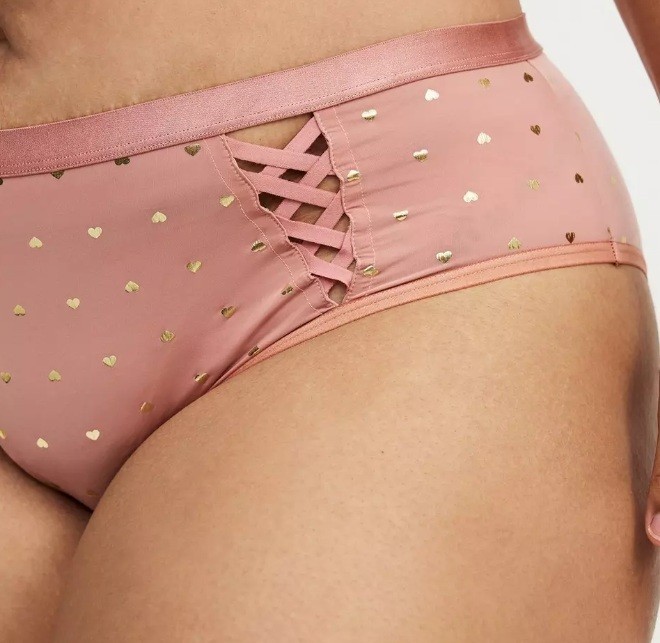 NWT – Torrid Dark Pink w/Gold Hearts Hipster Panties Sz 5 (28) – $20.90
