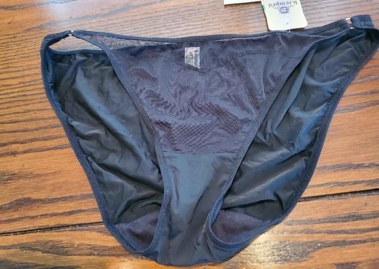 NWT b.tempt’d BY WACOAL NYLON SPANDEX BIKINI PANTIES SLEEK RARE 943179 419 BLK L